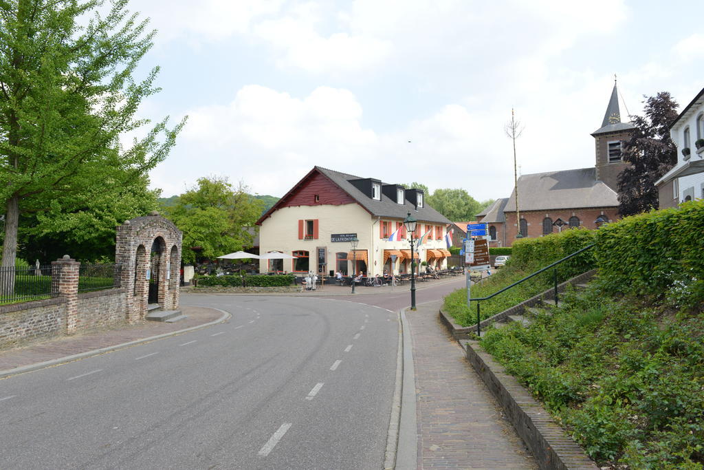 De La Frontiere Hotel 3*