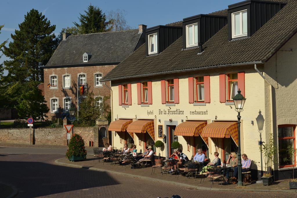 De La Frontiere Hotel
